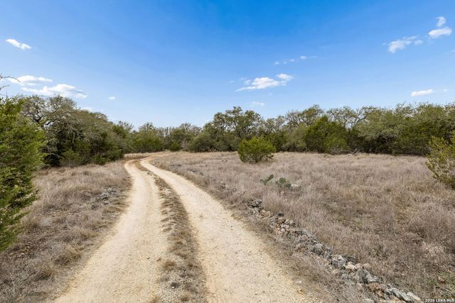 1398 Lazy Forest, New Braunfels, TX 78132