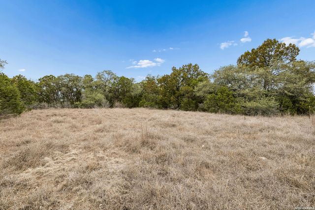 1398 Lazy Forest, New Braunfels, TX 78132
