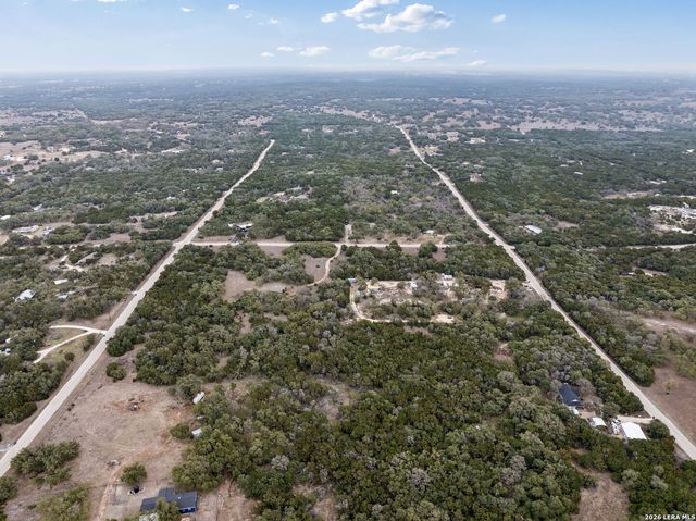 1398 Lazy Forest, New Braunfels, TX 78132