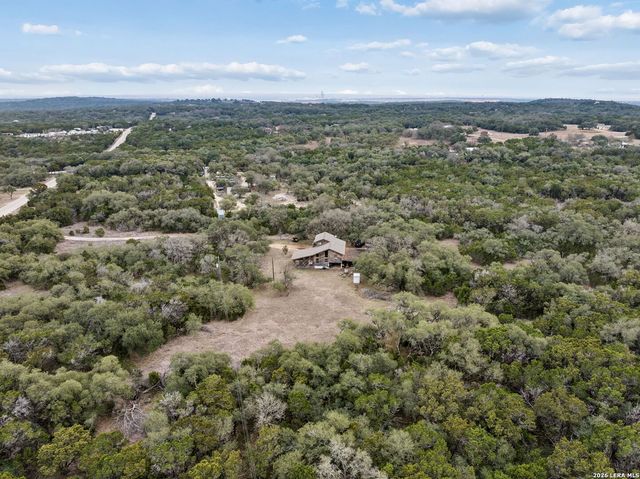 1398 Lazy Forest, New Braunfels, TX 78132