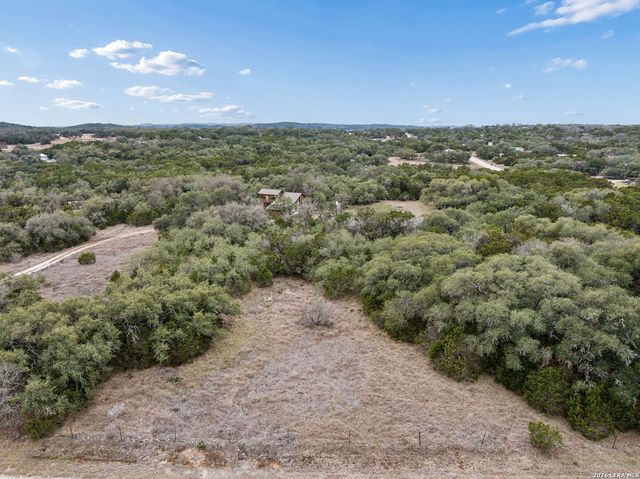1398 Lazy Forest, New Braunfels, TX 78132