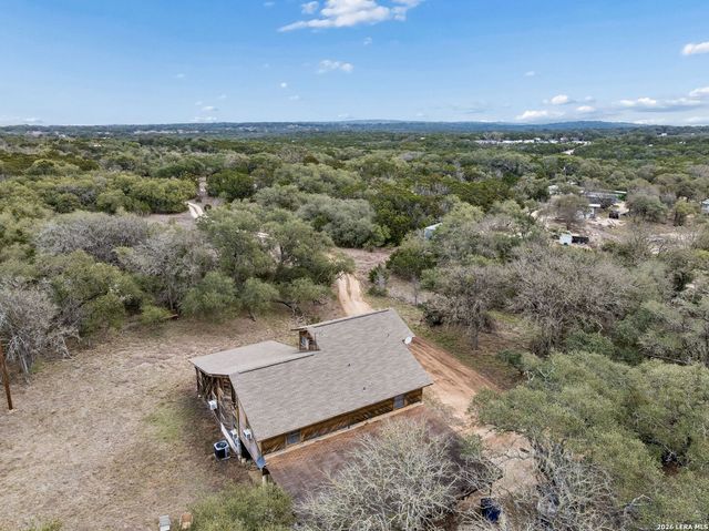 1398 Lazy Forest, New Braunfels, TX 78132