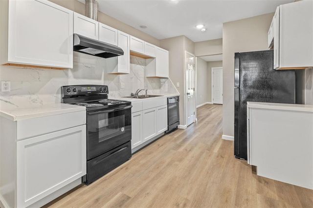 3217 Deaton Street, Lake Charles, LA 70601