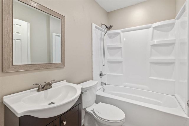 3217 Deaton Street, Lake Charles, LA 70601