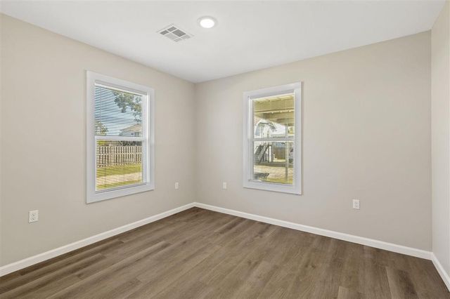 3217 Deaton Street, Lake Charles, LA 70601