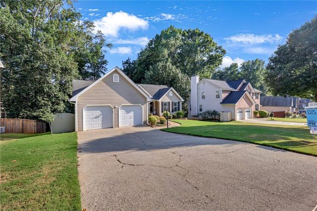 225 Dunagan Drive, Lawrenceville, GA 30045