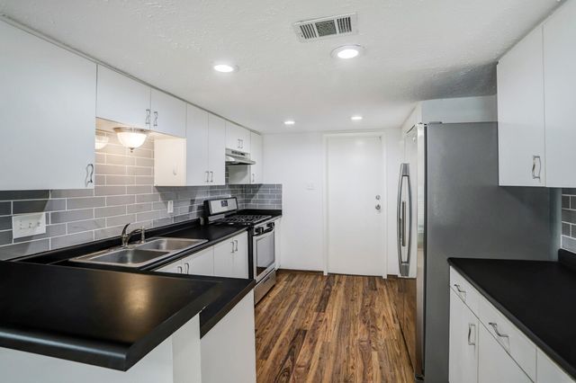 11002 Maple Rock Drive, Humble, TX 77396