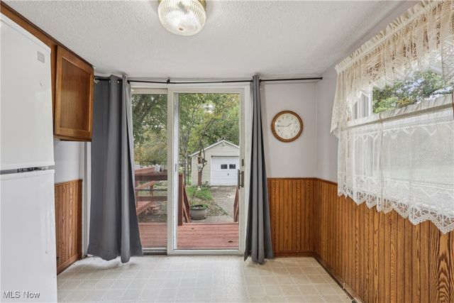 1674 Betz Drive, Akron, OH 44306