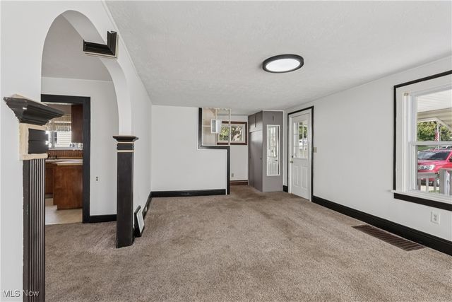 1674 Betz Drive, Akron, OH 44306