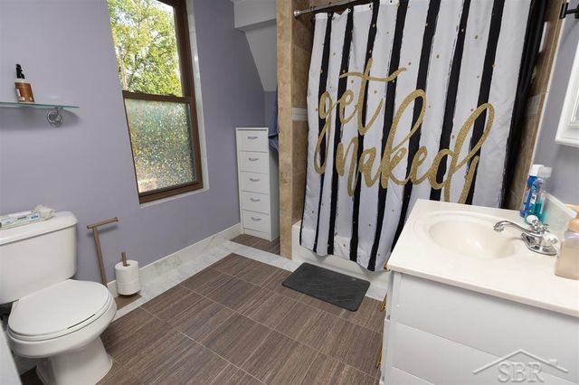 1108 N Linn Street, Bay City, MI 48706