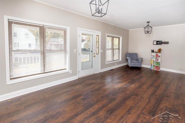 1108 N Linn Street, Bay City, MI 48706