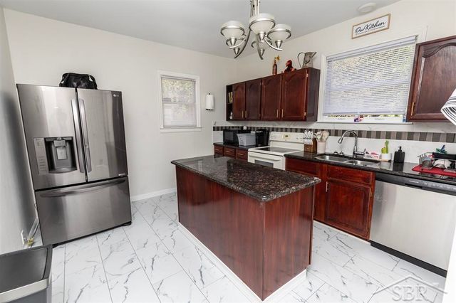 1108 N Linn Street, Bay City, MI 48706