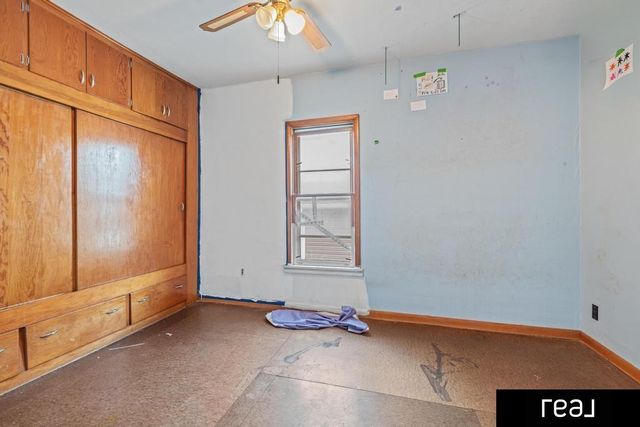 910 2nd Avenue, Plattsmouth, NE 68048