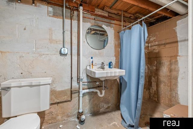 910 2nd Avenue, Plattsmouth, NE 68048