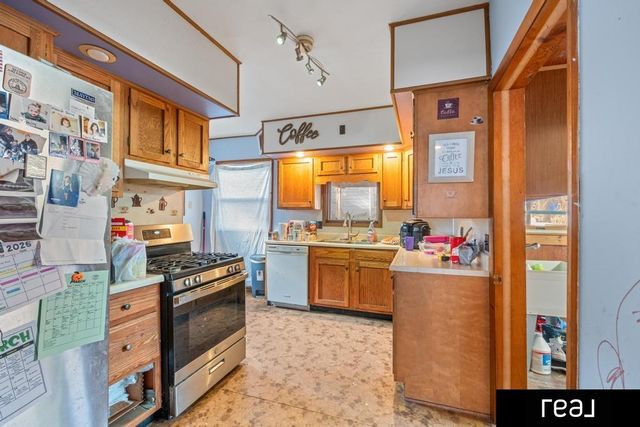 910 2nd Avenue, Plattsmouth, NE 68048