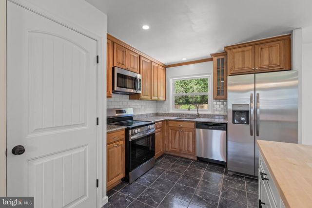 970 KINGSWAY DR, Coatesville, PA 19320