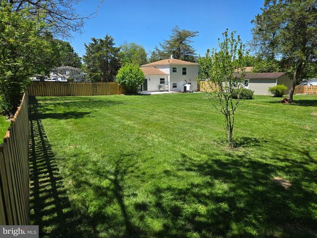 970 KINGSWAY DR, Coatesville, PA 19320