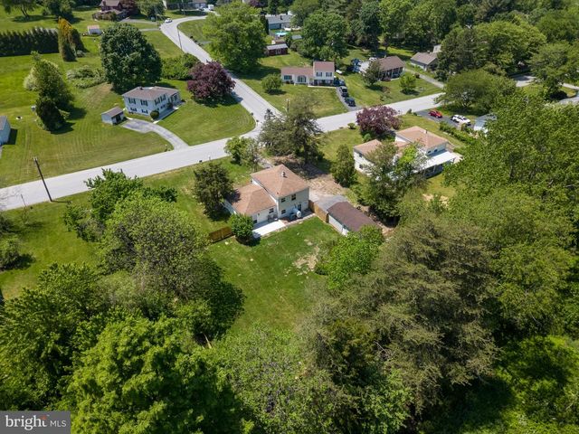 970 KINGSWAY DR, Coatesville, PA 19320