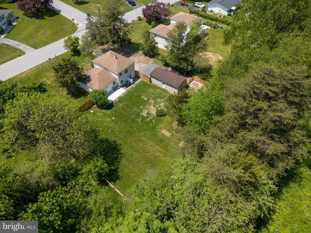 970 KINGSWAY DR, Coatesville, PA 19320