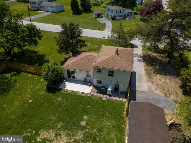 970 KINGSWAY DR, Coatesville, PA 19320