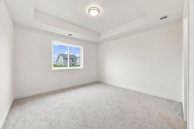 6281 86th Avenue S, Horace, ND 58047