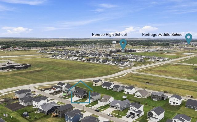6281 86th Avenue S, Horace, ND 58047