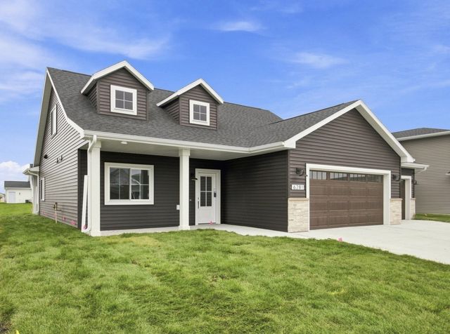 6281 86th Avenue S, Horace, ND 58047