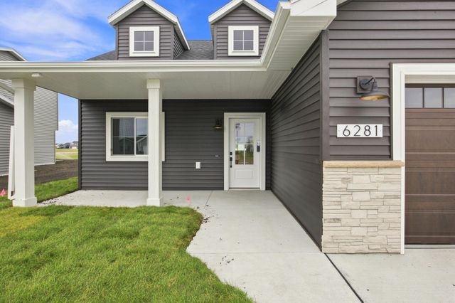 6281 86th Avenue S, Horace, ND 58047