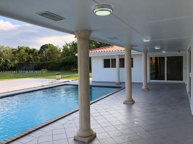 7090 SW 62nd St 0, Miami, FL 33143