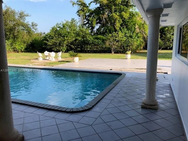 7090 SW 62nd St 0, Miami, FL 33143