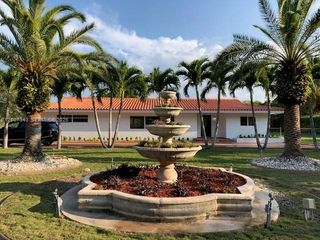 7090 SW 62nd St 0, Miami, FL 33143