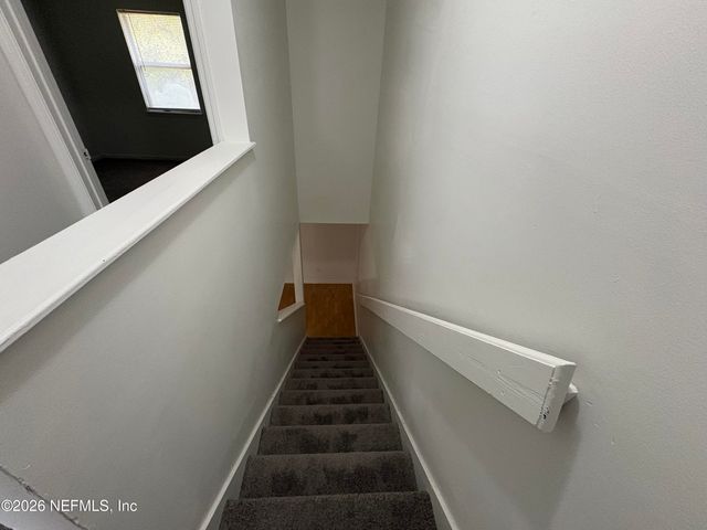 4647 BARNES Road S, Jacksonville, FL 32207