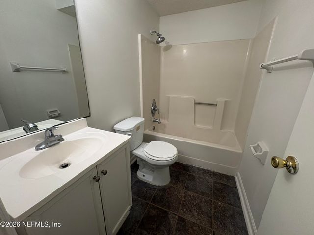 4647 BARNES Road S, Jacksonville, FL 32207