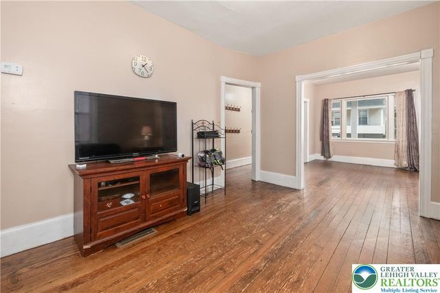 531 East Church Street, Slatington Borough, PA 18080