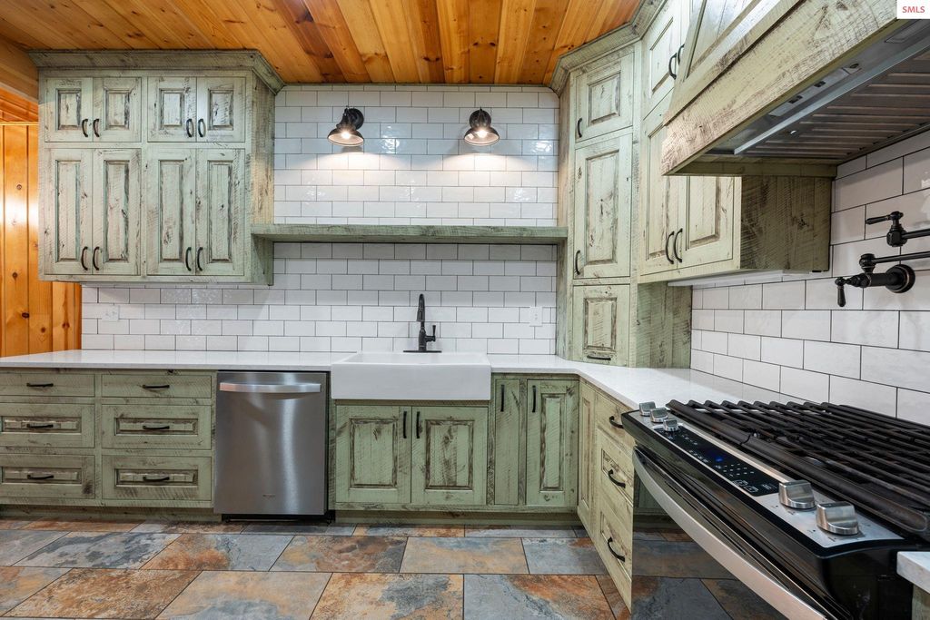 58250 Hwy 200, Clark Fork, ID 83811 photo 33