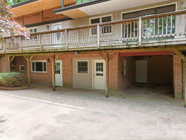 120 Stovall Street, Waynesville, NC 28786