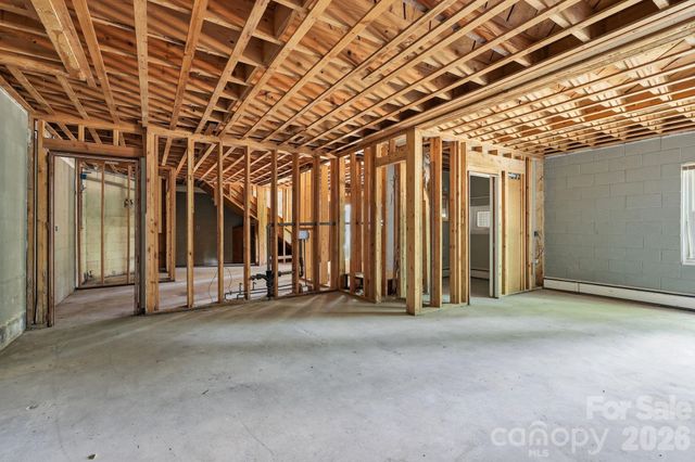 120 Stovall Street, Waynesville, NC 28786