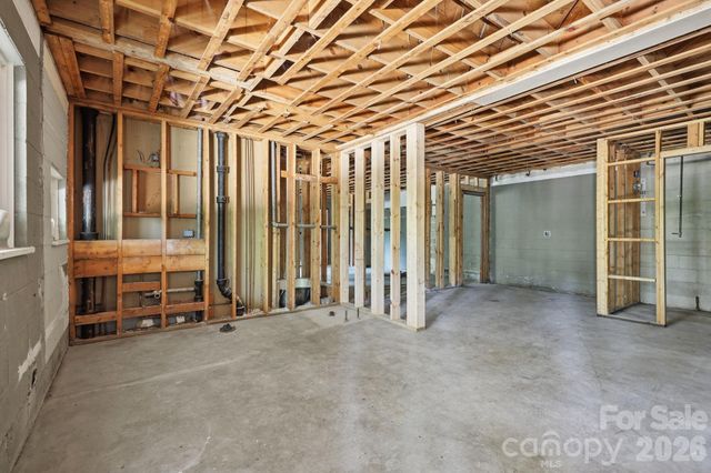 120 Stovall Street, Waynesville, NC 28786
