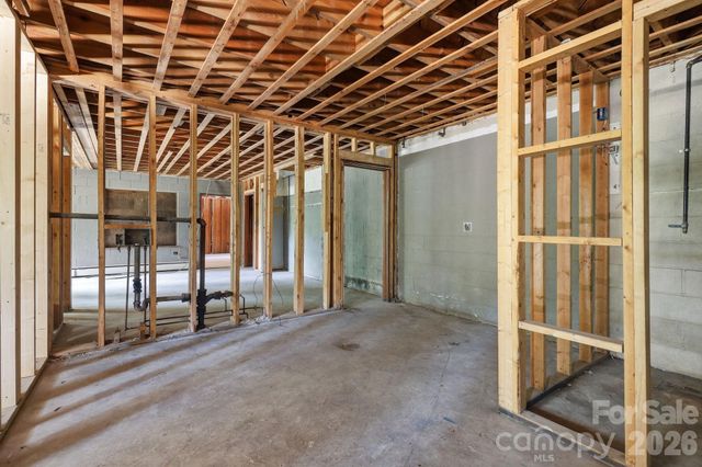 120 Stovall Street, Waynesville, NC 28786