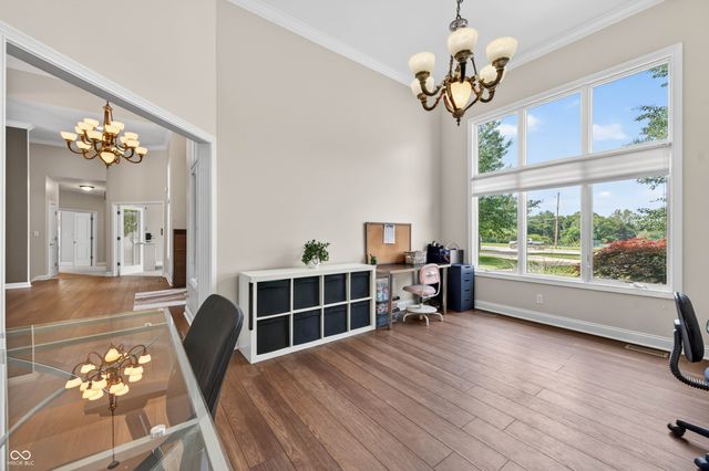 3355 W Carr Hill Road, Columbus, IN 47201