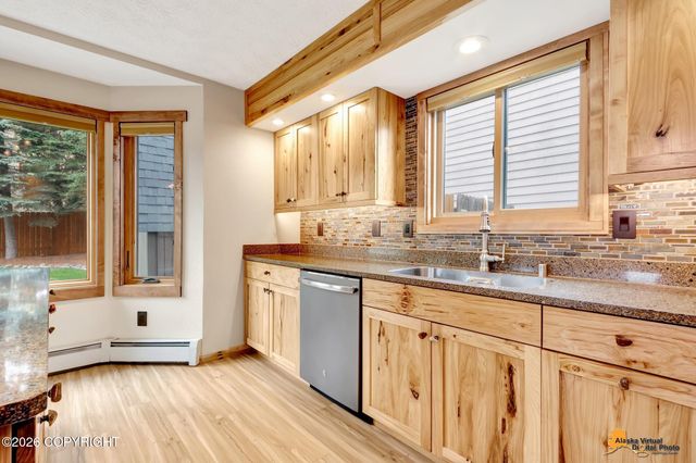 12941 Summer Circle, Anchorage, AK 99516