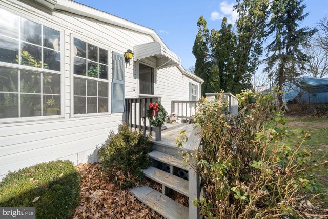 905 BALDWIN DR, West Chester, PA 19380