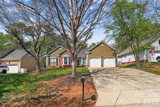 10631 Jardin Way, Charlotte, NC 28215