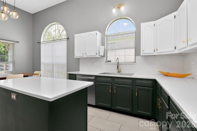 10631 Jardin Way, Charlotte, NC 28215