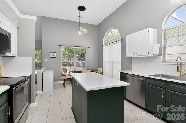 10631 Jardin Way, Charlotte, NC 28215