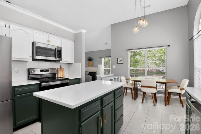 10631 Jardin Way, Charlotte, NC 28215