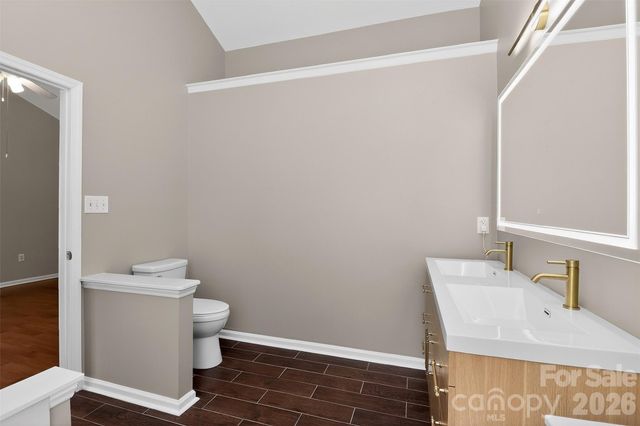 10631 Jardin Way, Charlotte, NC 28215