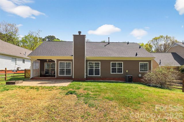 10631 Jardin Way, Charlotte, NC 28215