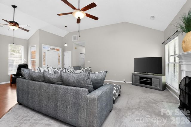 10631 Jardin Way, Charlotte, NC 28215