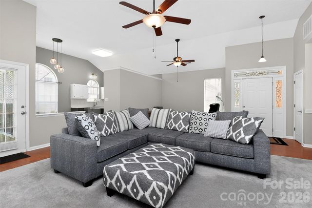 10631 Jardin Way, Charlotte, NC 28215